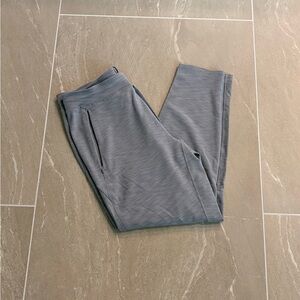 Lululemon Men’s Balancer Pants 27” Length SZ M